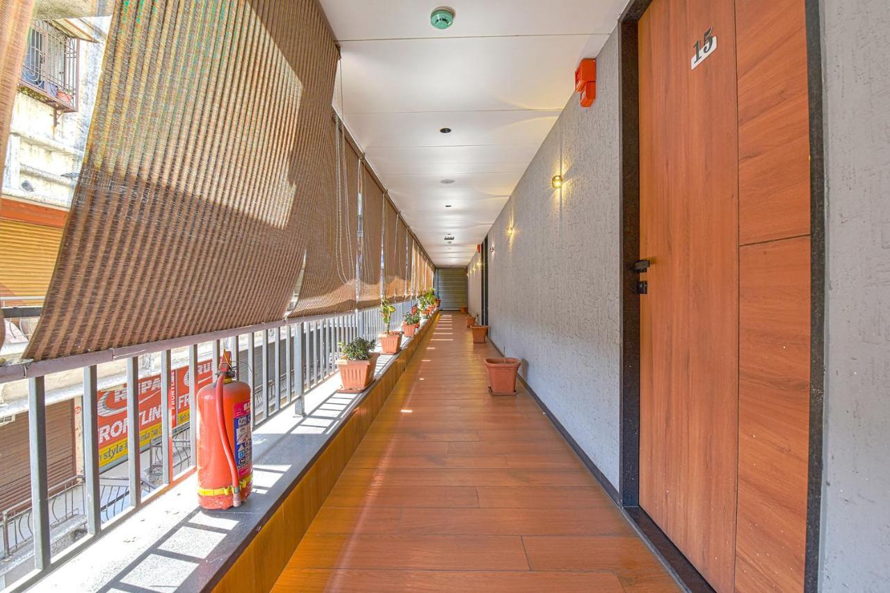 Fabhotel Udhna Inn, Near Udhna Junction 苏拉特 外观 照片