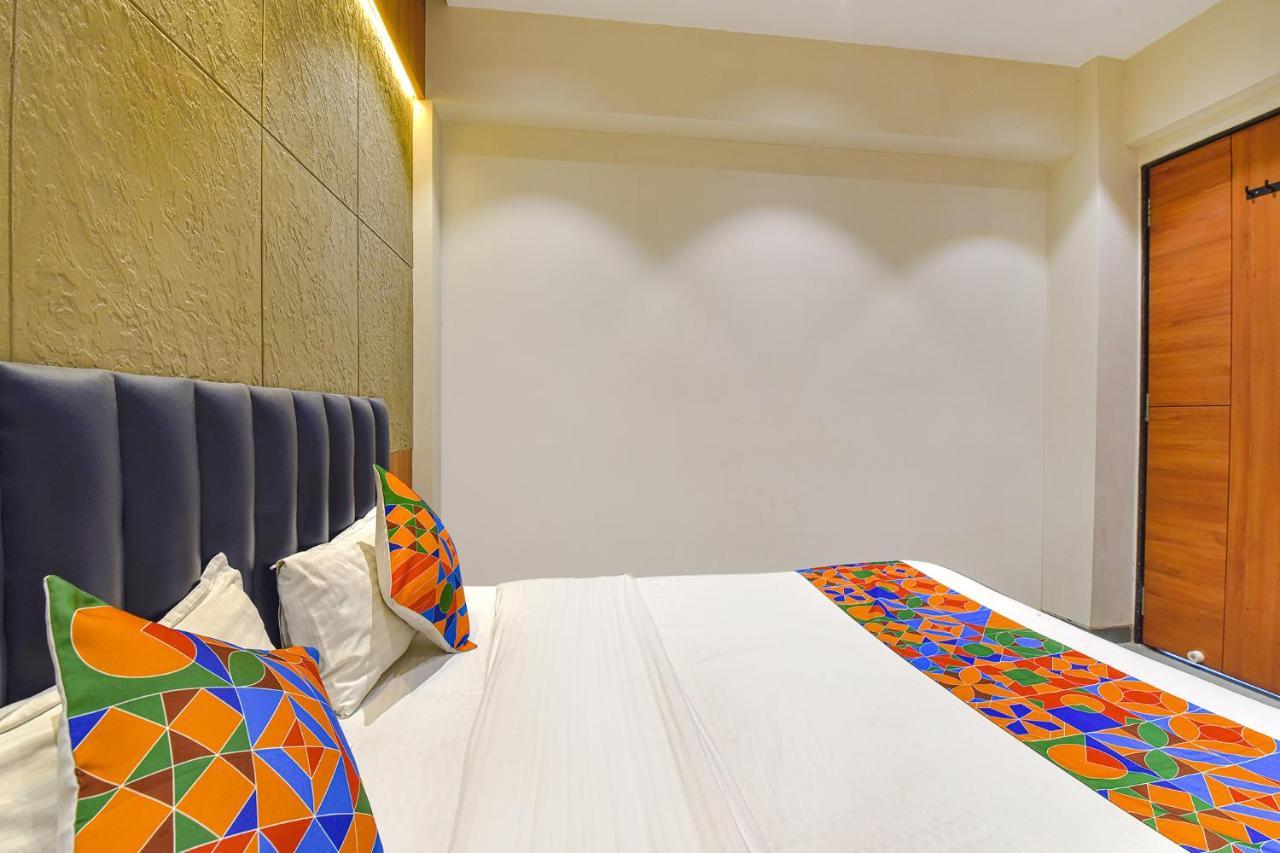Fabhotel Udhna Inn, Near Udhna Junction 苏拉特 外观 照片
