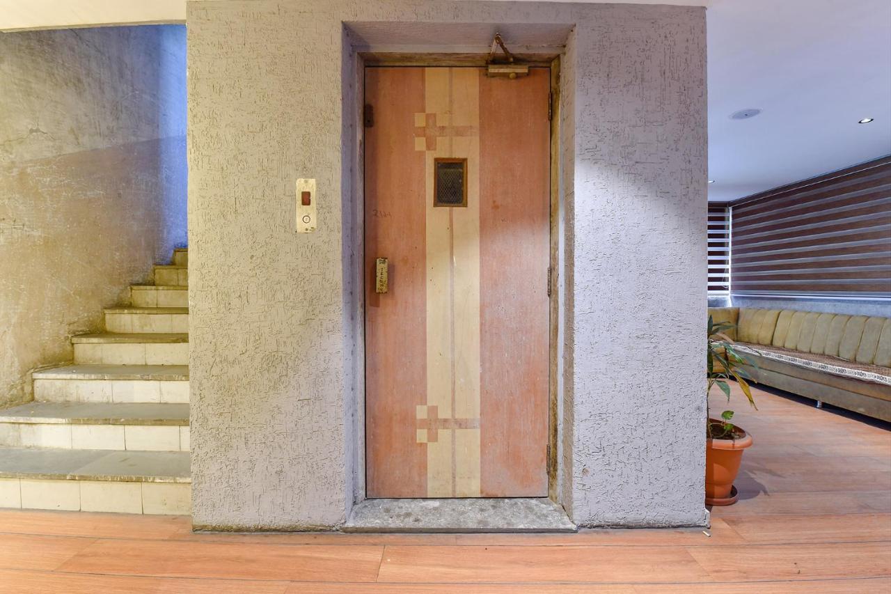 Fabhotel Udhna Inn, Near Udhna Junction 苏拉特 外观 照片